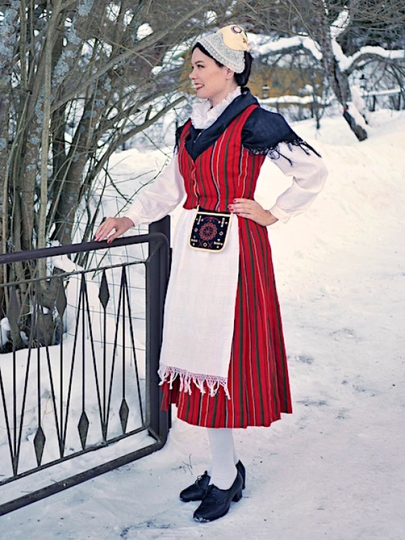 Viljakkalan kansallispuku Viljakkala national costume