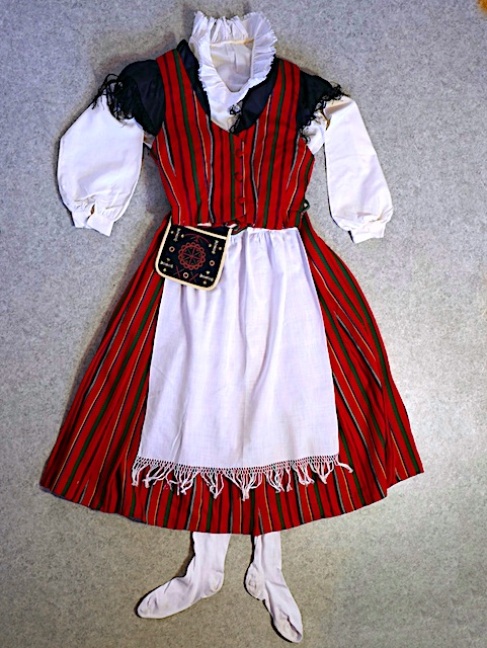 Viljakkalan kansallispuku Viljakkala national costume