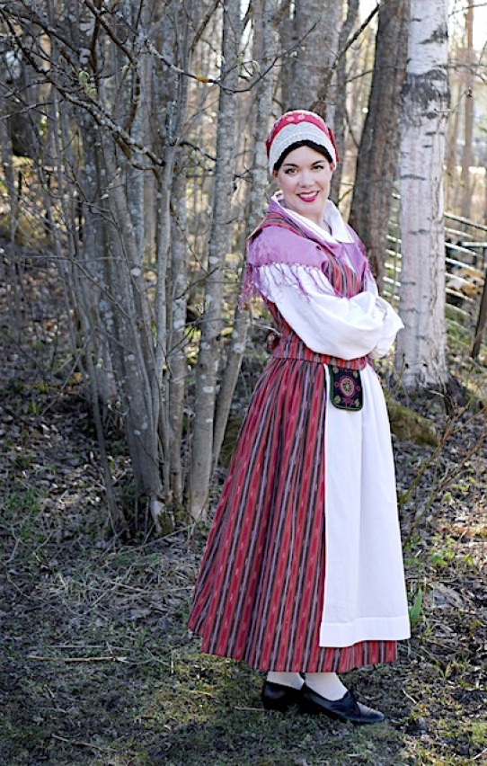 Huittisten kansallispuku Huittinen folkdräkt Huittinen national costume